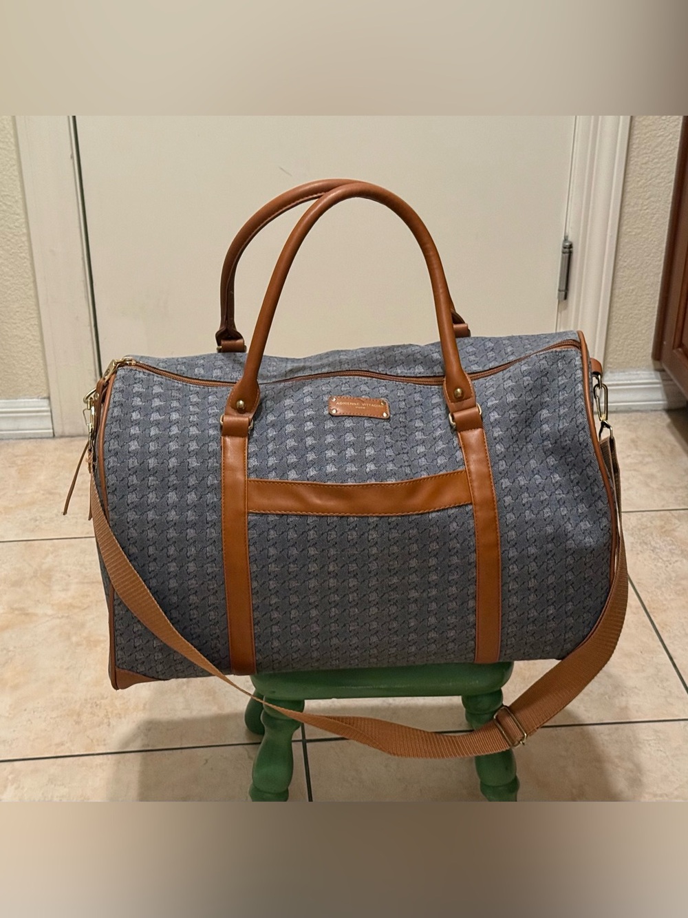 Adrienne Vittadini Studio Weekender Duffel Bag Blue/Grey - Picture 2 of 11